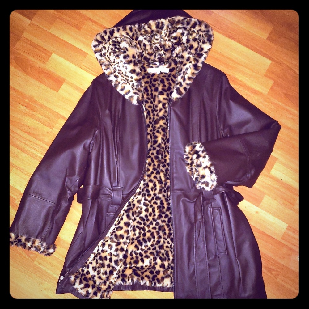 Womans Wilsons Leather Coat with hood